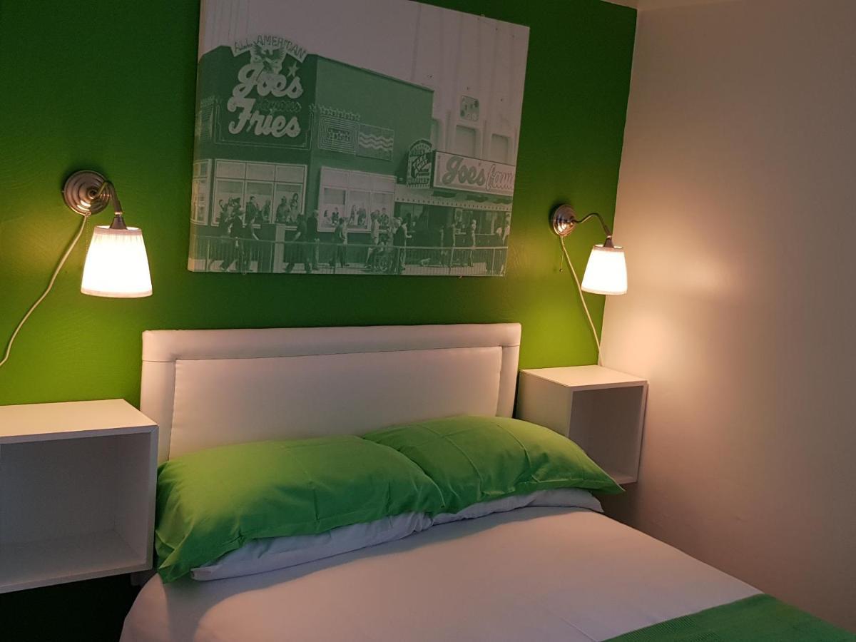 Oakleigh House Hotell Blackpool Exteriör bild